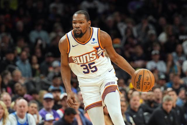 NBA球员揭秘：赛场空接配合背后的默契密码